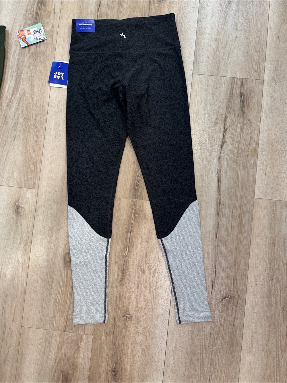 NWT JoyLab Olive Green & Charcoal Two-Pair Legging Set - Picture 10 of 13